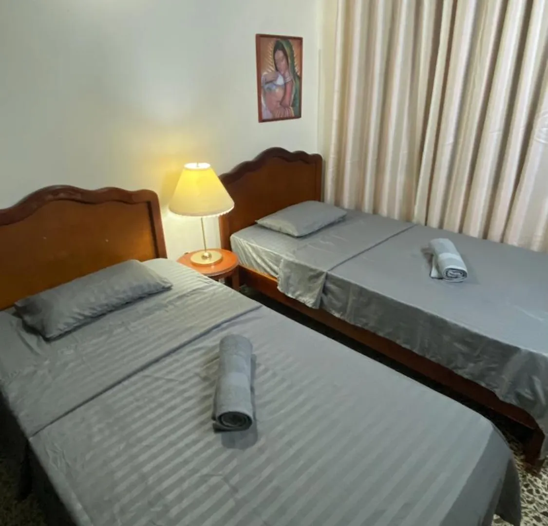 Homestay Rosa Mistica Apartment Medellin